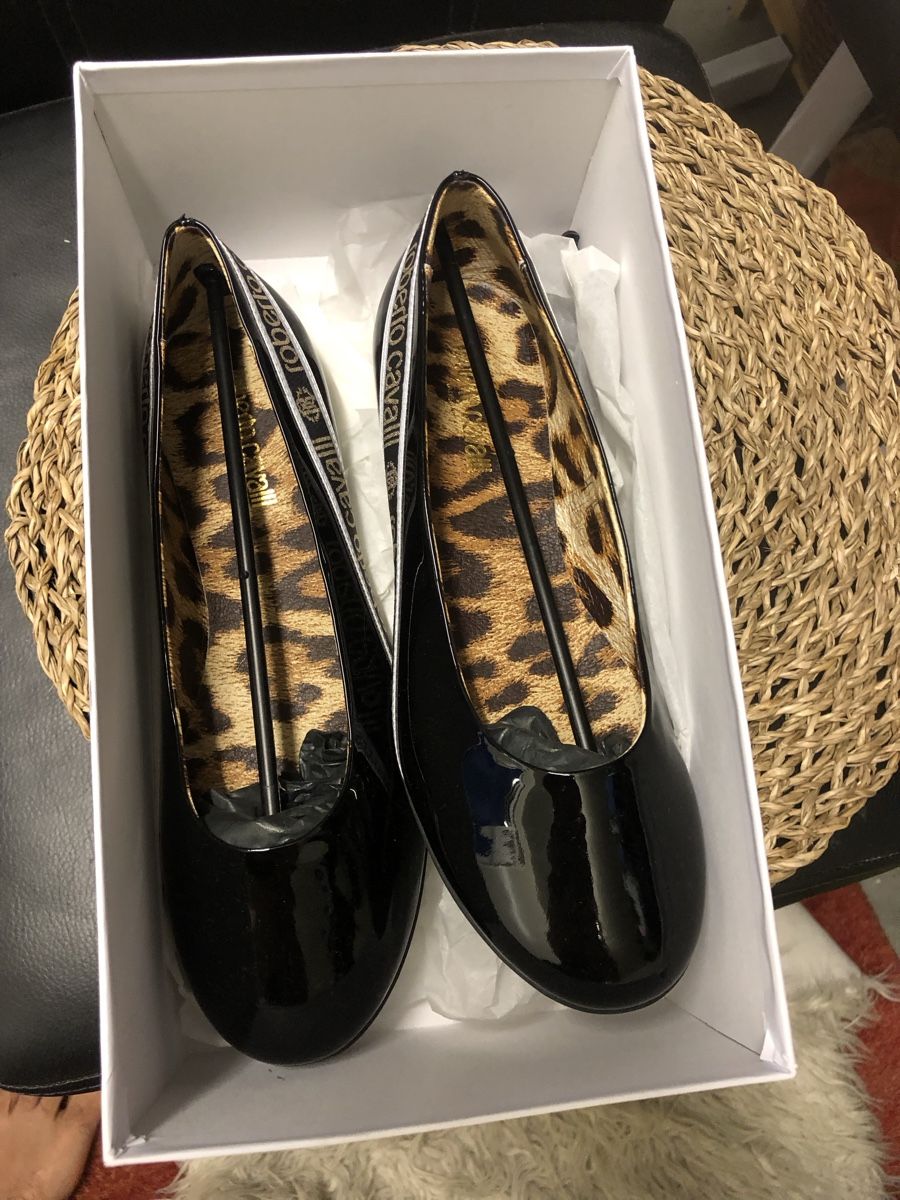Roberto Cavalli Chaussures femmes: Roberto Cavalli Junior Ballerinas Gr. 39 – D'occasion à Niederhasli par psh_sl2d