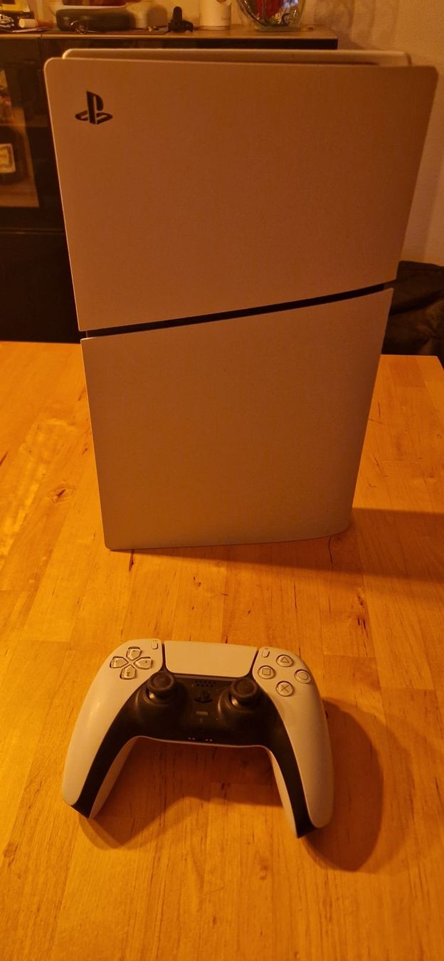 Sony Konsolen: Ps5 Digital Edition Slim – Gebraucht aus Kreuzlingen von Jojo2003bla