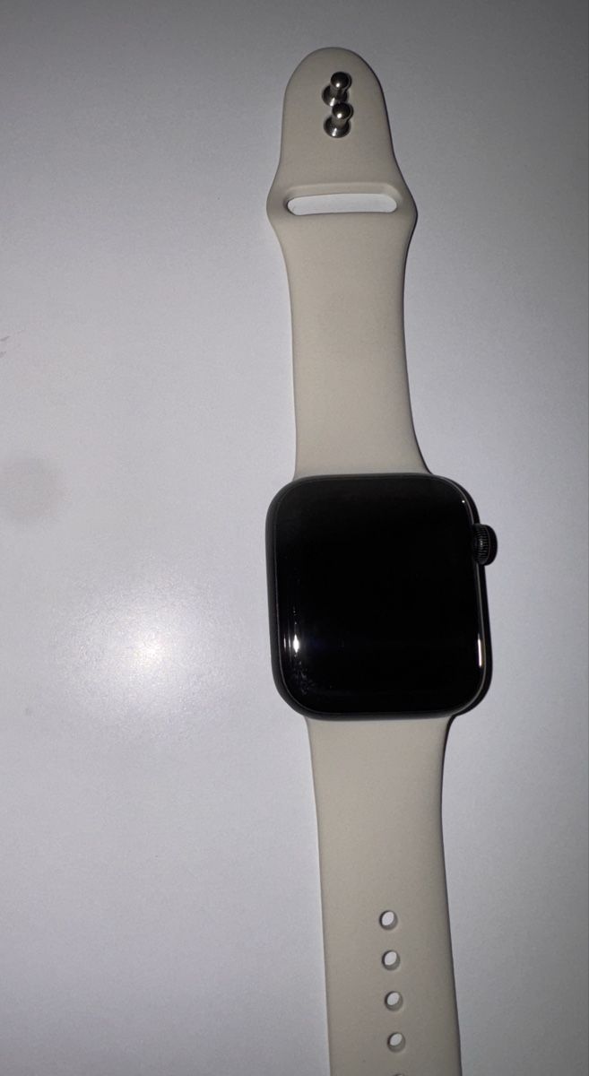 Apple Smartwatch: Apple Watch SE Gen2 – Usato da Maienfeld venduto da Lau10Pol06 3