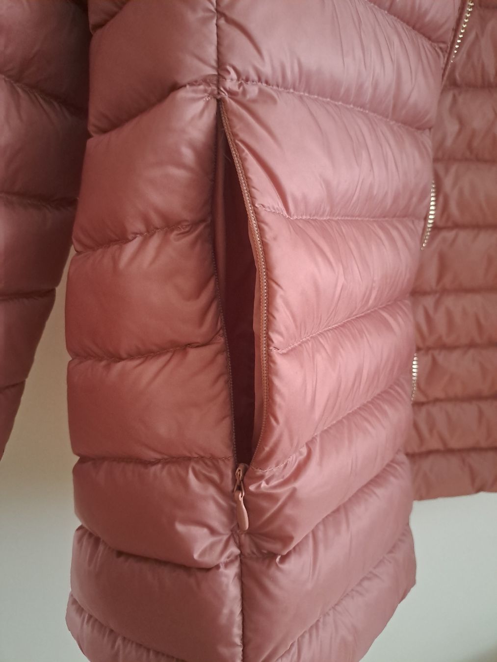 Jacken: Daunenjacke Damen – Gebraucht aus ZUERICH von BG9RF 3