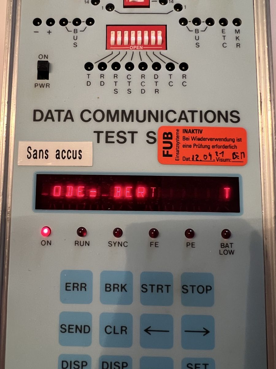 Misurare: RUAG Schweizer Armee ETAT CTS-1 Data Communications Test Set – Usato da Oberhofen Thun'see venduto da SwissTreasure 1