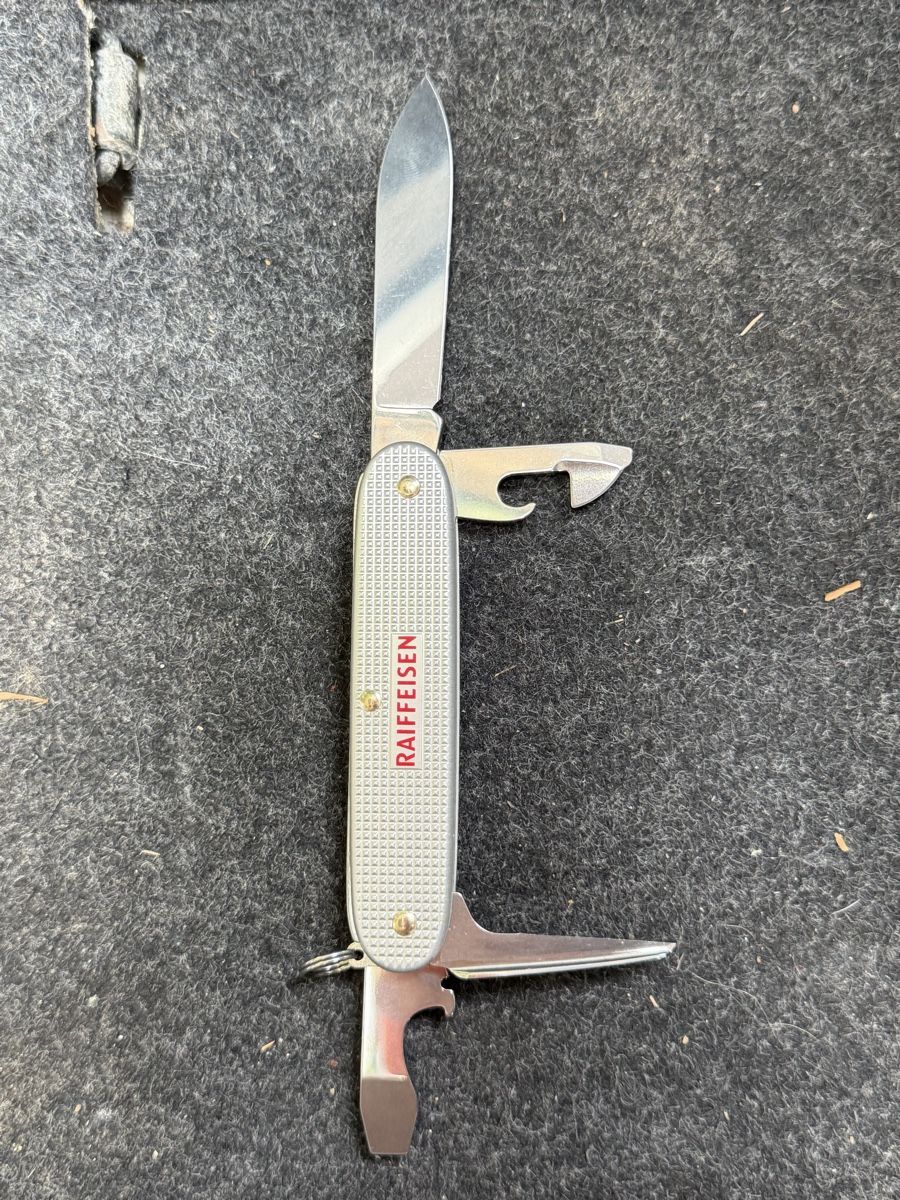 Victorinox Taschenmesser: Couteau de poche Victorinox  – Gebraucht aus Domdidier von Watch3210 5