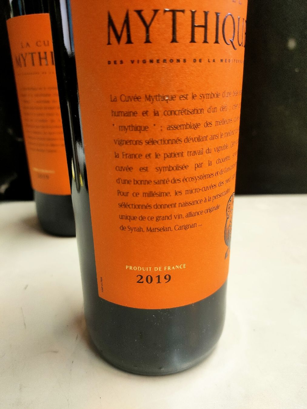 Vino: 2 BOUTEILLES LA CUVÉE MYTHIQUE 2019 – Nuovo (secondo la descrizione) da Genève venduto da Leboucheoreilles 5