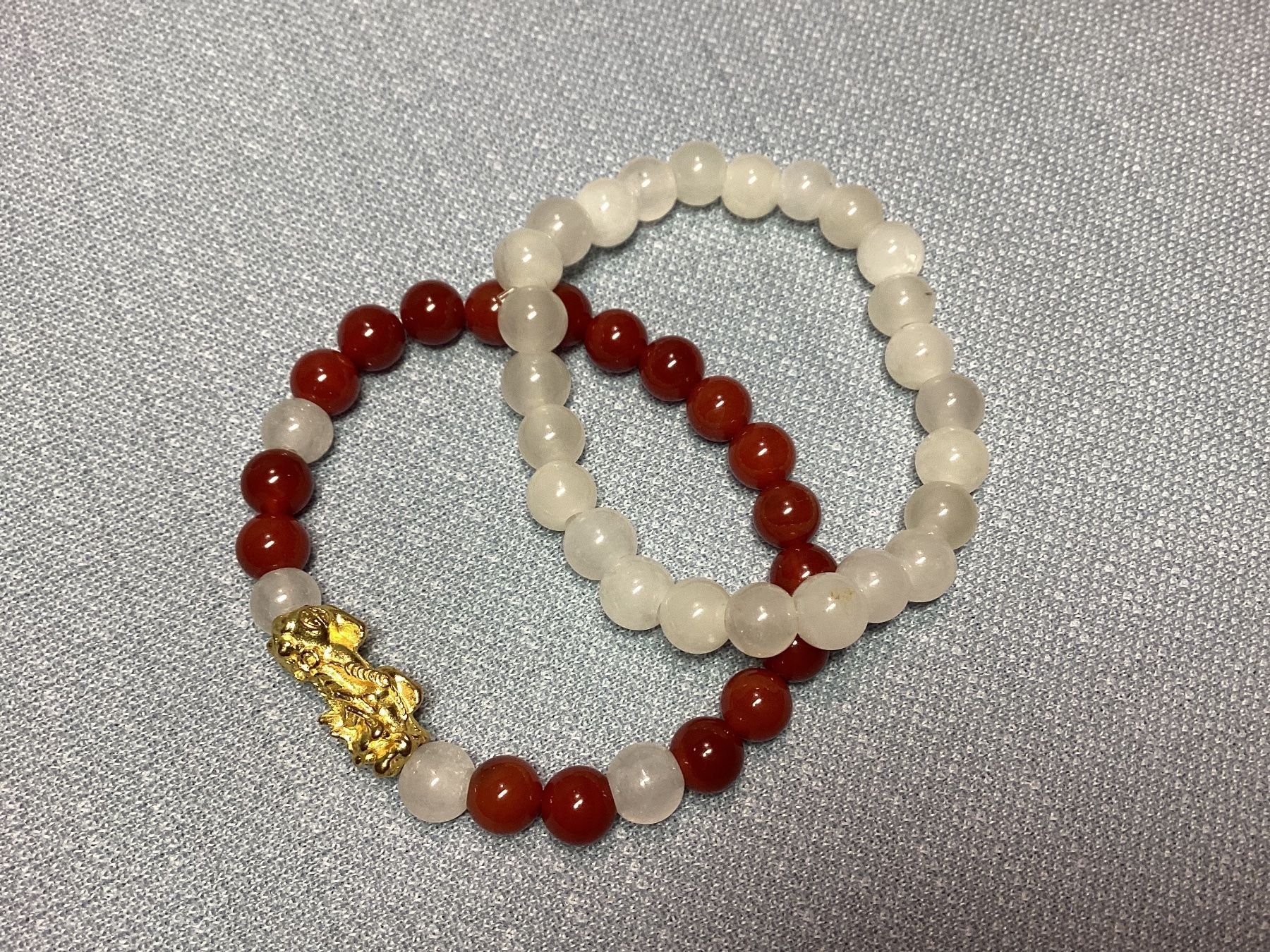 Bracciali & Braccialetti: Jade + Roter Achat Armbänder mit Glücksbringer Pixiu – Nuovo e nell'imballaggio originale da Laax venduto da kri_95f5 2