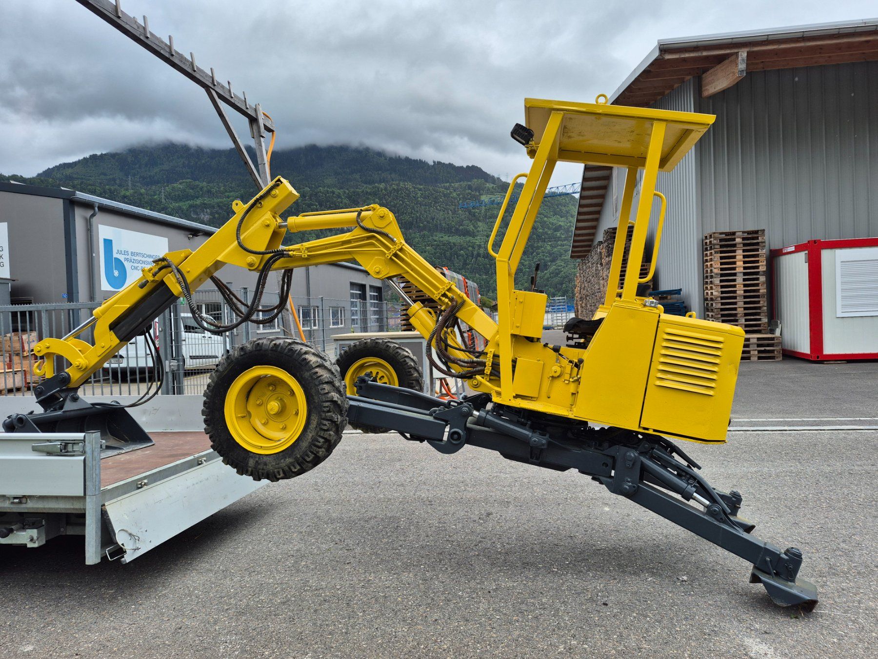 Menzi Muck Escavatori: Menzimuck Jolly 1300 – Usato da Flumserberg Bergh venduto da jblsrx01 3