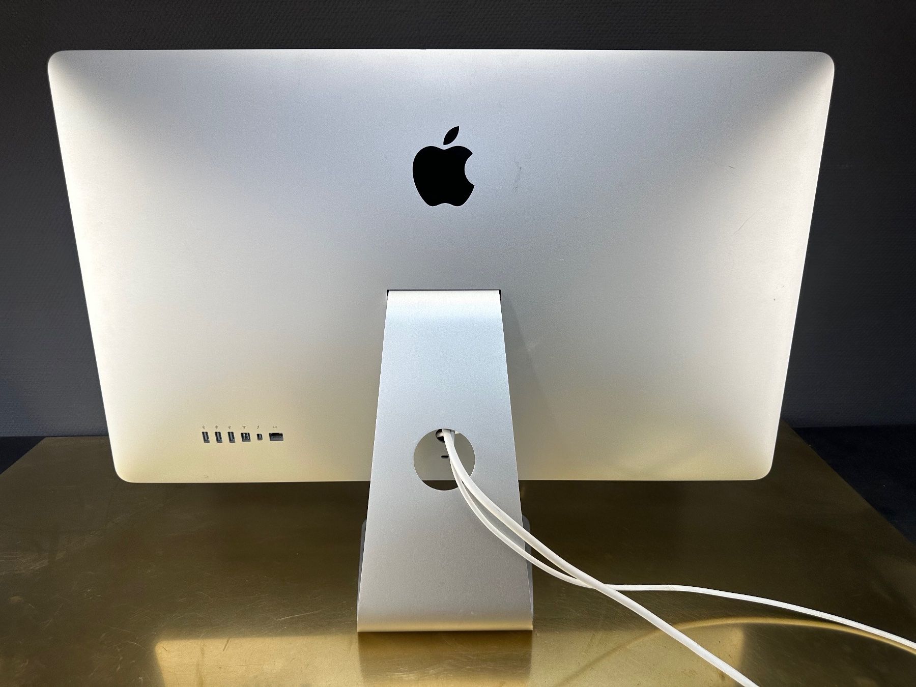 Apple Ecrans: Bildschirm Thunderbolt Apple, 27 Zoll – D'occasion à Laufenburg par Sirluger 4