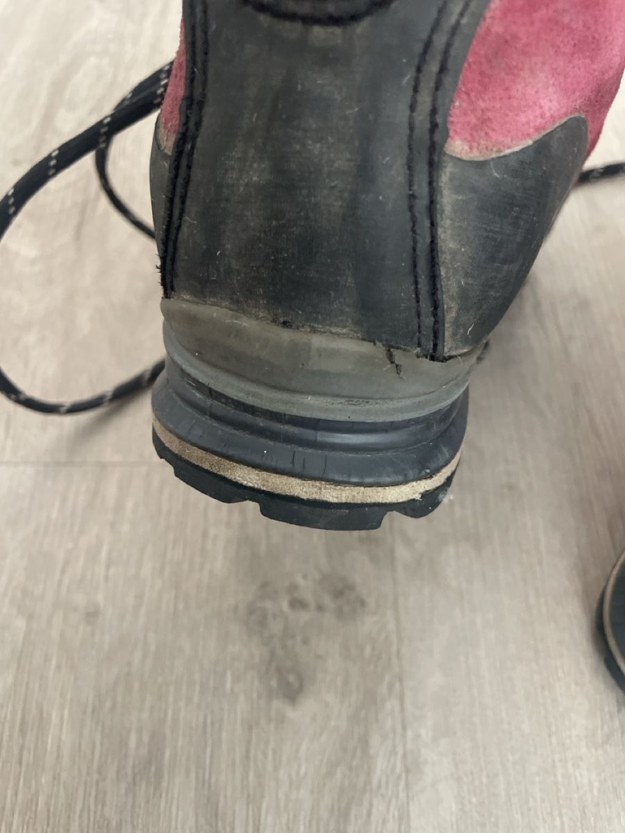 Meindl Chaussures femmes: Wanderschuh Meindl Tonale GTX, 37 – D'occasion à Hünenberg See par len_y6gm 4