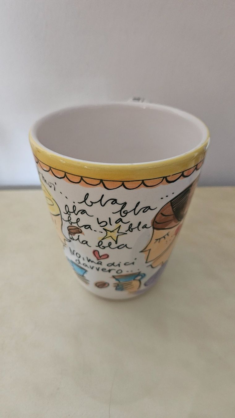Tazze: Tazza da tè trilingue (FR/DE/IT) marca Blond – Usato da Melano venduto da H-Sara 1
