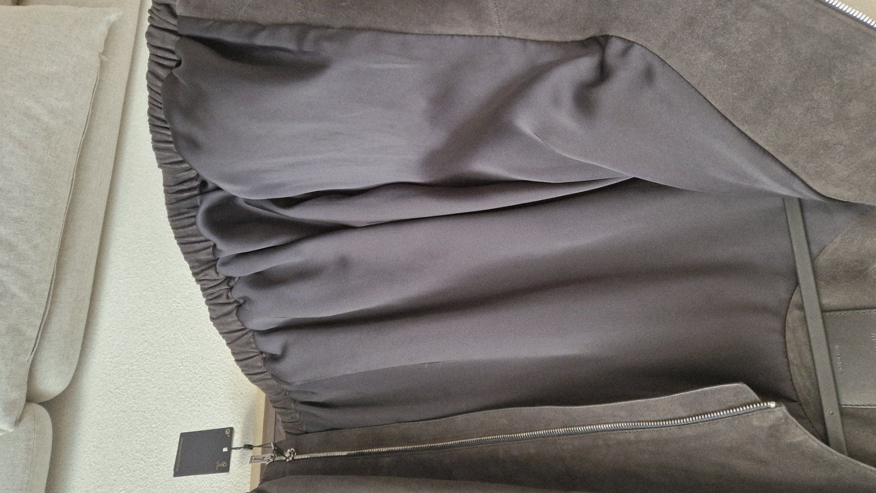 Massimo Dutti Giacche: Massimo Dutti Suede Jacket, Size M, – Nuovo e nell'imballaggio originale da Bonstetten venduto da aga_5x7x 6