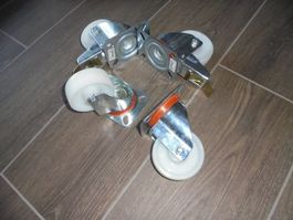 Schwerlastrollen  Höhe  11 cm/Raddurchmesser 8 cm   4 Stk