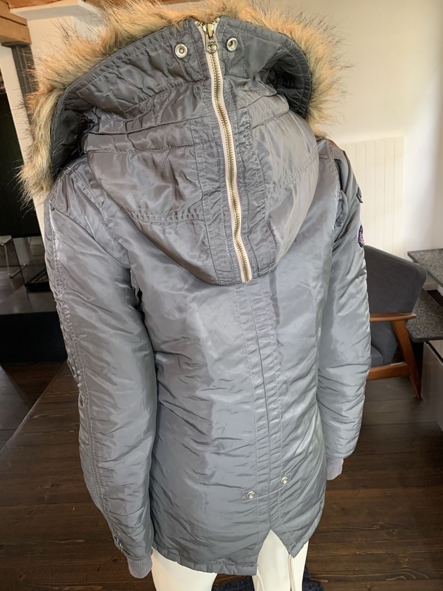 Superdry Jacken: Superdry Übergangsjacke Grösse M – Gebraucht aus Uhwiesen von Zimtsterndli89 2