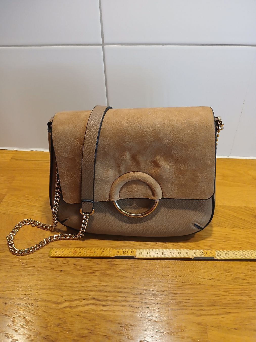 Borse da donna: Handtasche – Usato da Reutigen venduto da CorinaAeschlimann 4