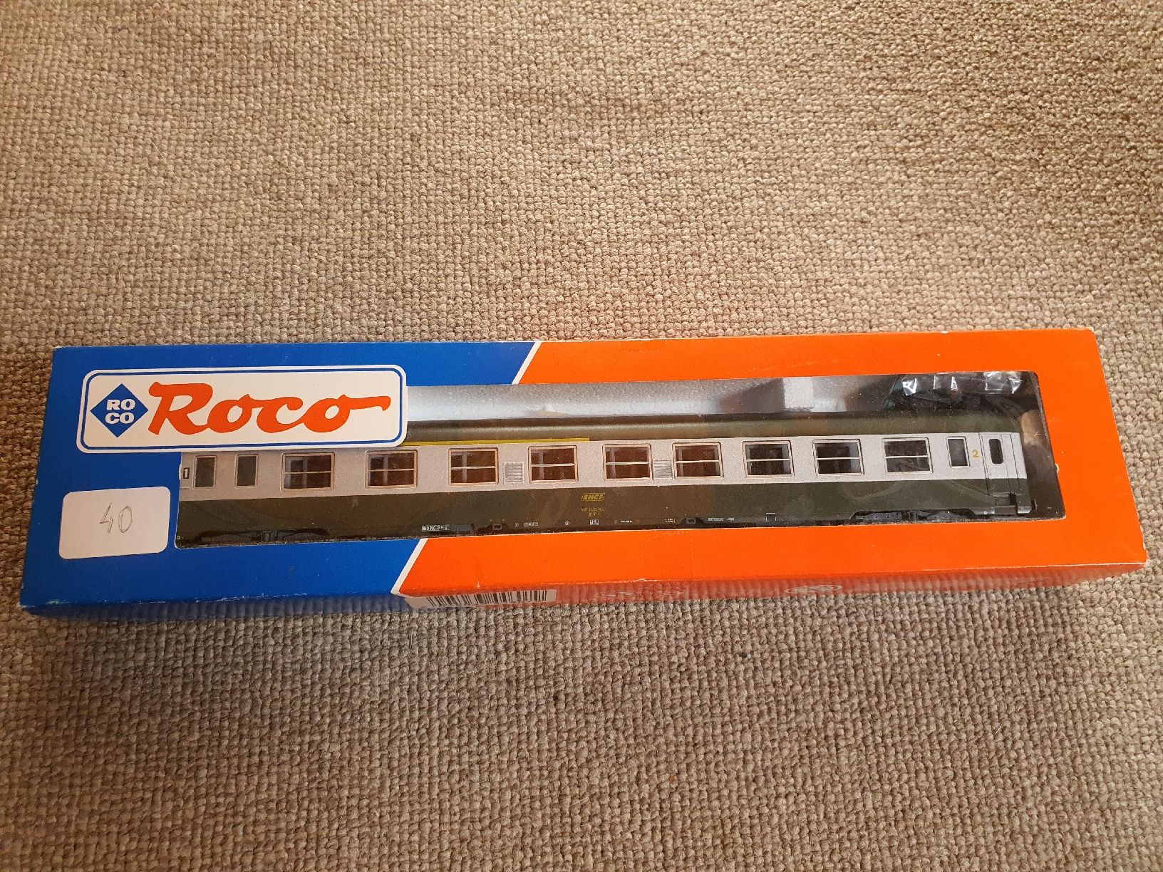 Roco Modellini di ferrovie: Voiture 1er/2em classe SNCF – Usato da Lavey-Village venduto da Lofoten93