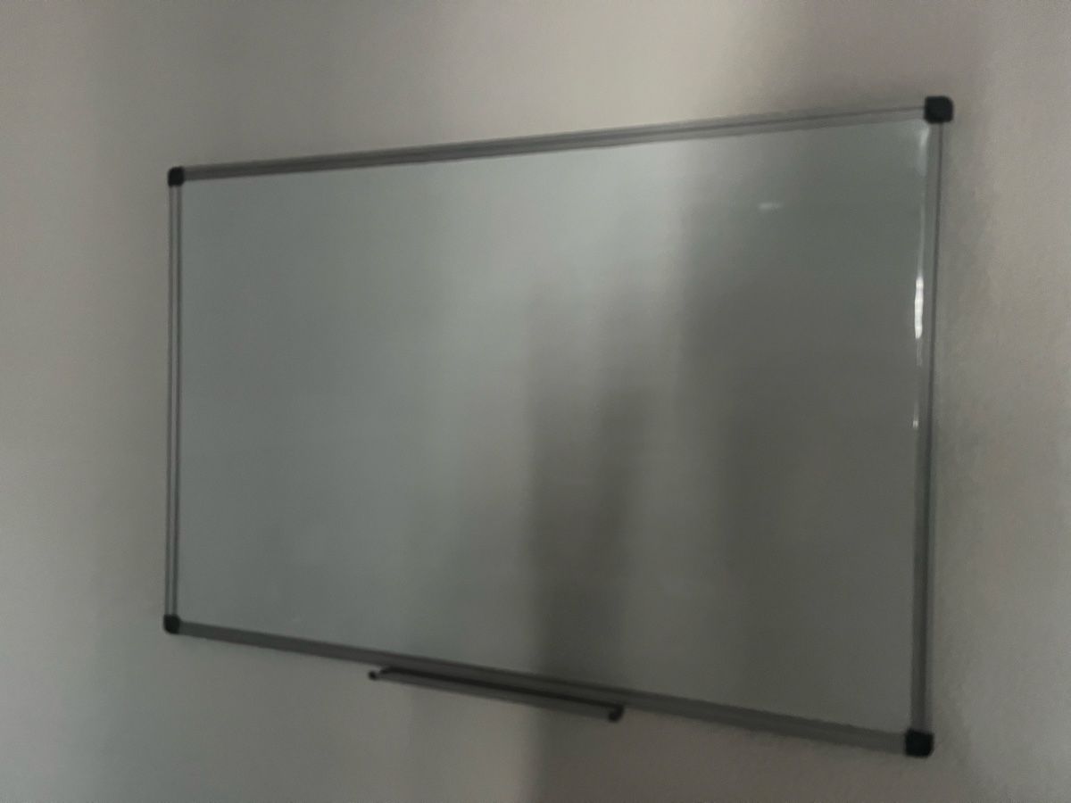 Wandtafeln: Whiteboard – Gebraucht aus Tägerig von leo_j7br 2