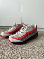Nike Air Max 95 OG, Pointure 44, en très bon état, vintage!