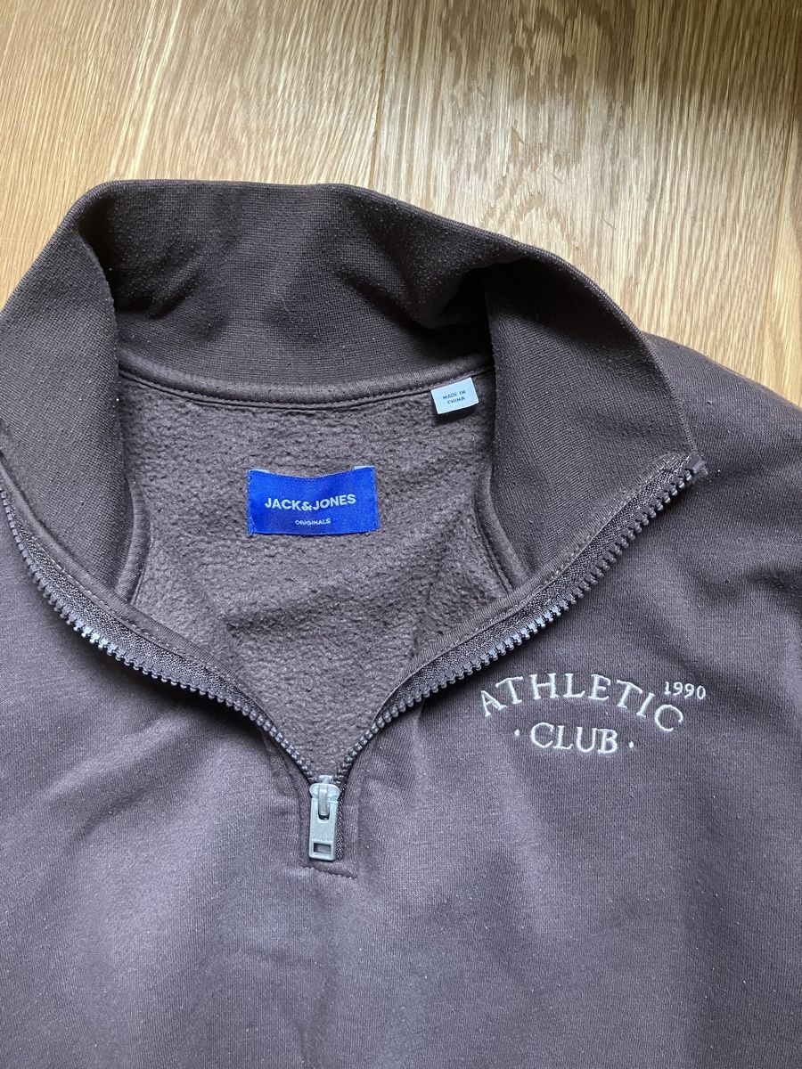 Pullover & Sweatshirts: Pullover mit Reissverschluss Jack & Jones dunkelbraun  – Gebraucht aus Alpnach Dorf von pas_yy6t 1