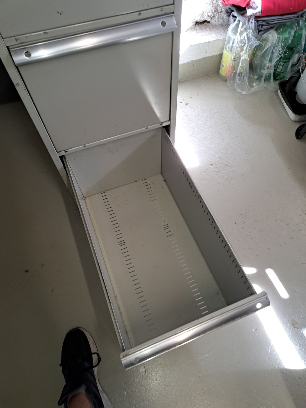 Armadi: Schubladenschrank – Usato da Sulgen venduto da Alexander250 3