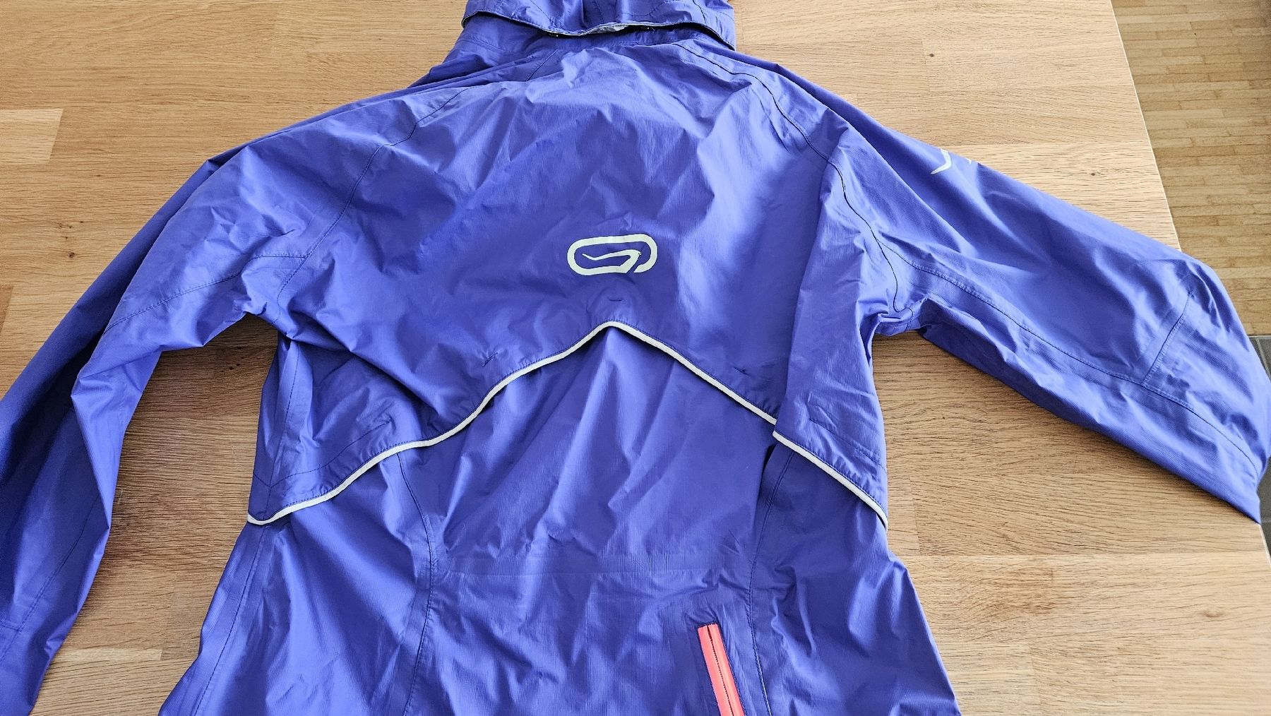 Decathlon Vestes: K-Way Kalenji – D'occasion à Vevey par Macca 2