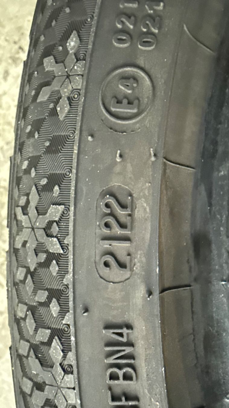 Continental Pneus & Roues: 2x Continental 245  40 R18 – D'occasion à Glattbrugg par BlitzSale 2