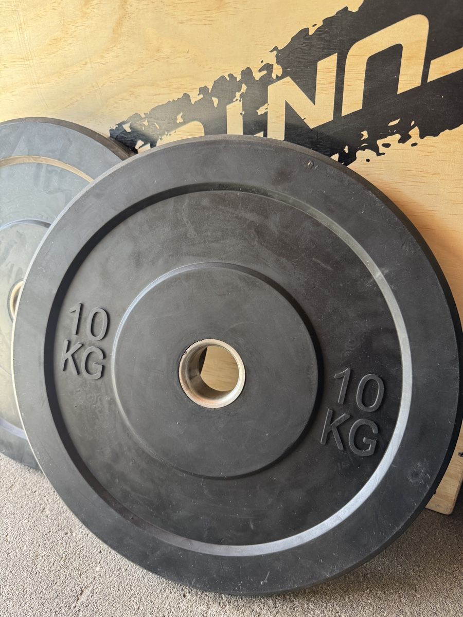 Hanteln & Gewichte: Bumper Plates 2x10KG 🏋️‍♂️ – Neu (gemäss Beschreibung) aus Büron von Sasho_wrst 1