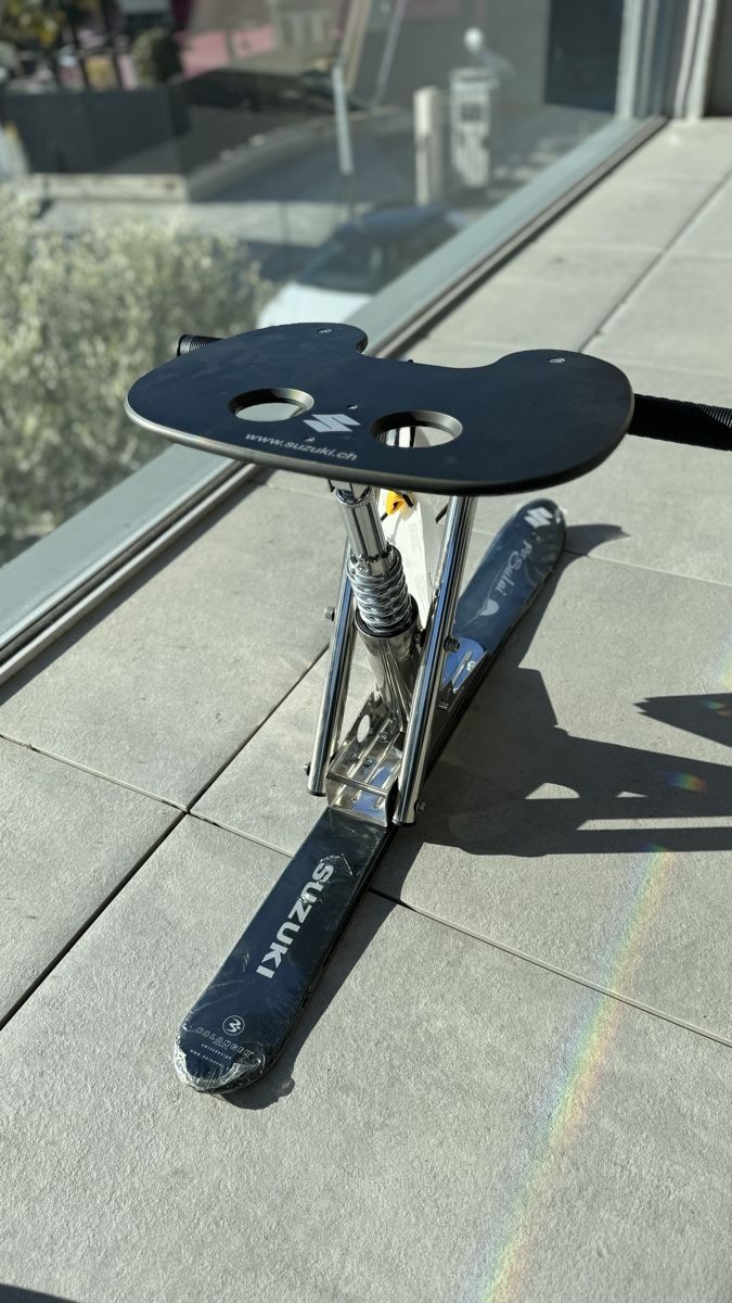 Luge: Slittino da pista  – Neuf avec emballage d'origine à Cugnasco par StefanoStep 1