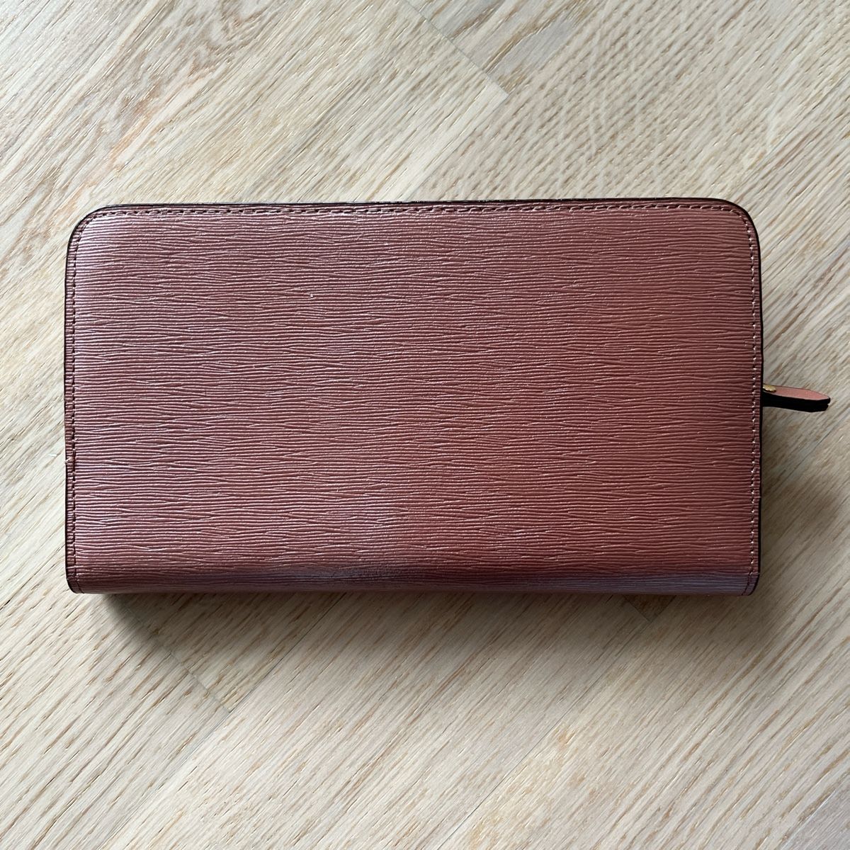 Victoria's Secret Portamonete: Victoria's Secret Wallet dusty rose – Usato da Zürich venduto da lea_6dzj 2