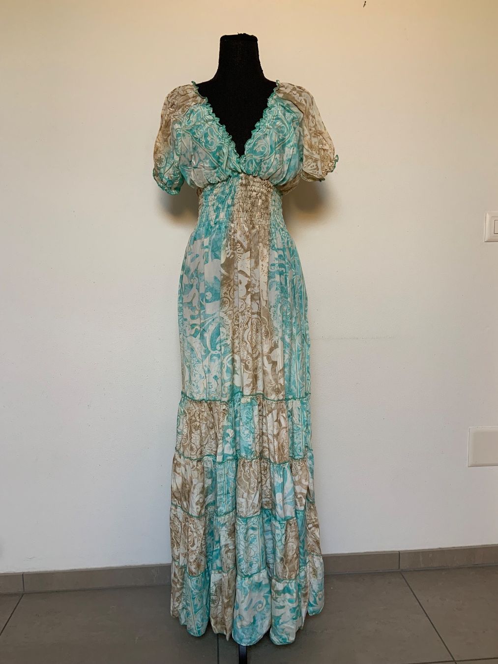 Vestiti: Boho Maxikleid aus Seide – Nuovo (secondo la descrizione) da Sigriswil venduto da ck56