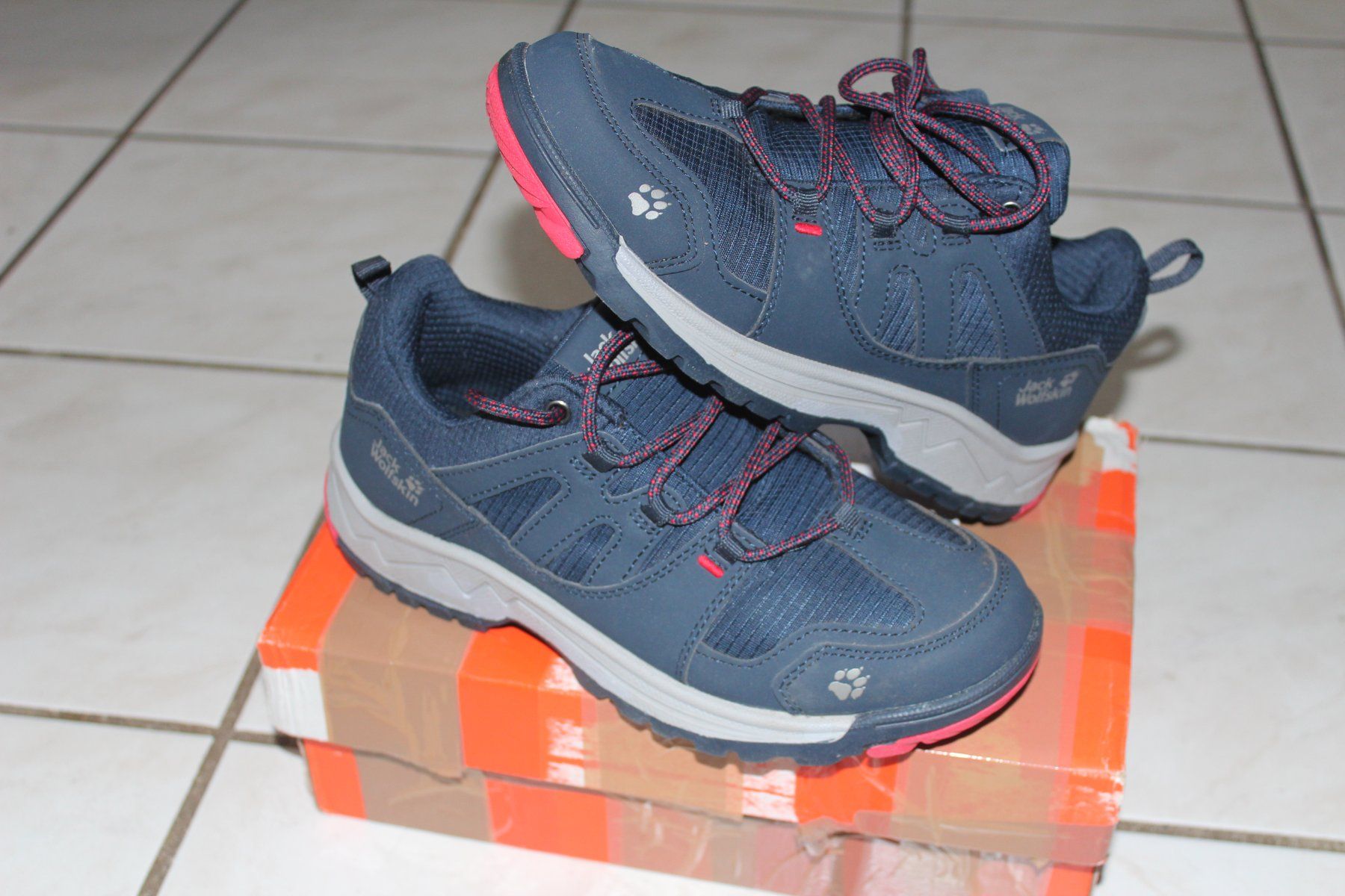 Jack Wolfskin Scarpe da uomo: Chaussures de marche JACK WOLFSKIN _  size 37 – Nuovo (secondo la descrizione) da Travers venduto da ColibriRoseOrange 1