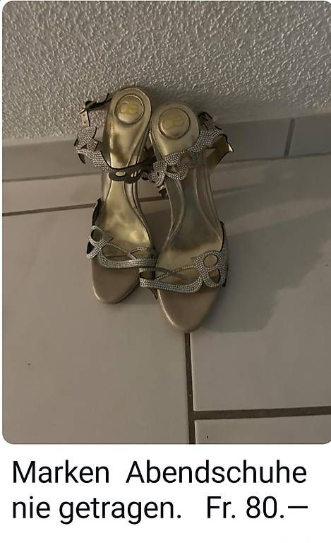 Chaussures femmes: Sandaletten (Abendschuhe) – D'occasion à Schaffhausen par Airsue