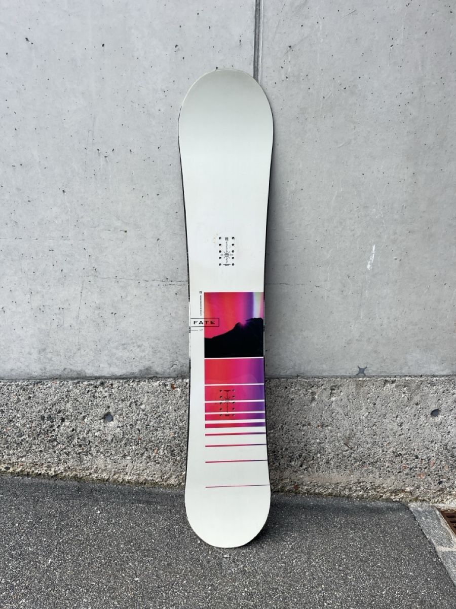 Board: Snowboard Nitro Fate 2024 - 147 cm – Usato da Samedan venduto da K7kgh