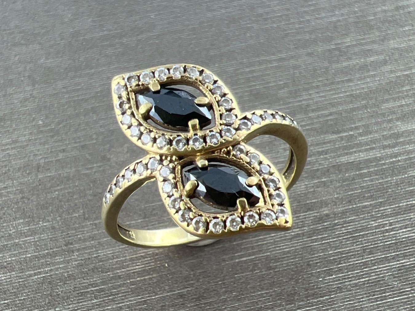 Ringe: Ring 375 Gold – Gebraucht aus Niederuzwil von leo_8857