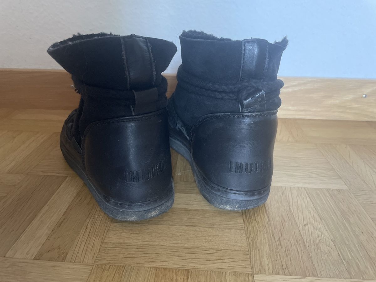 Inuikii Scarpe da donna: Inuikii Boots – Usato da Oberwil b. Zug venduto da gone_minimal 1
