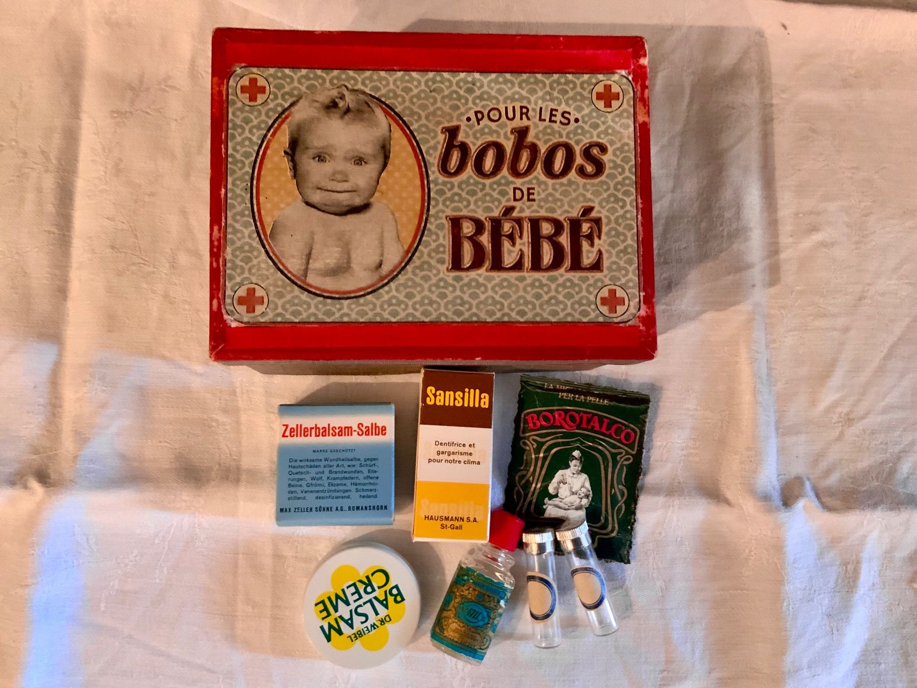 Spielzeuge: Puppenapotheke – Gebraucht aus Münchenbuchsee von kruseli 2