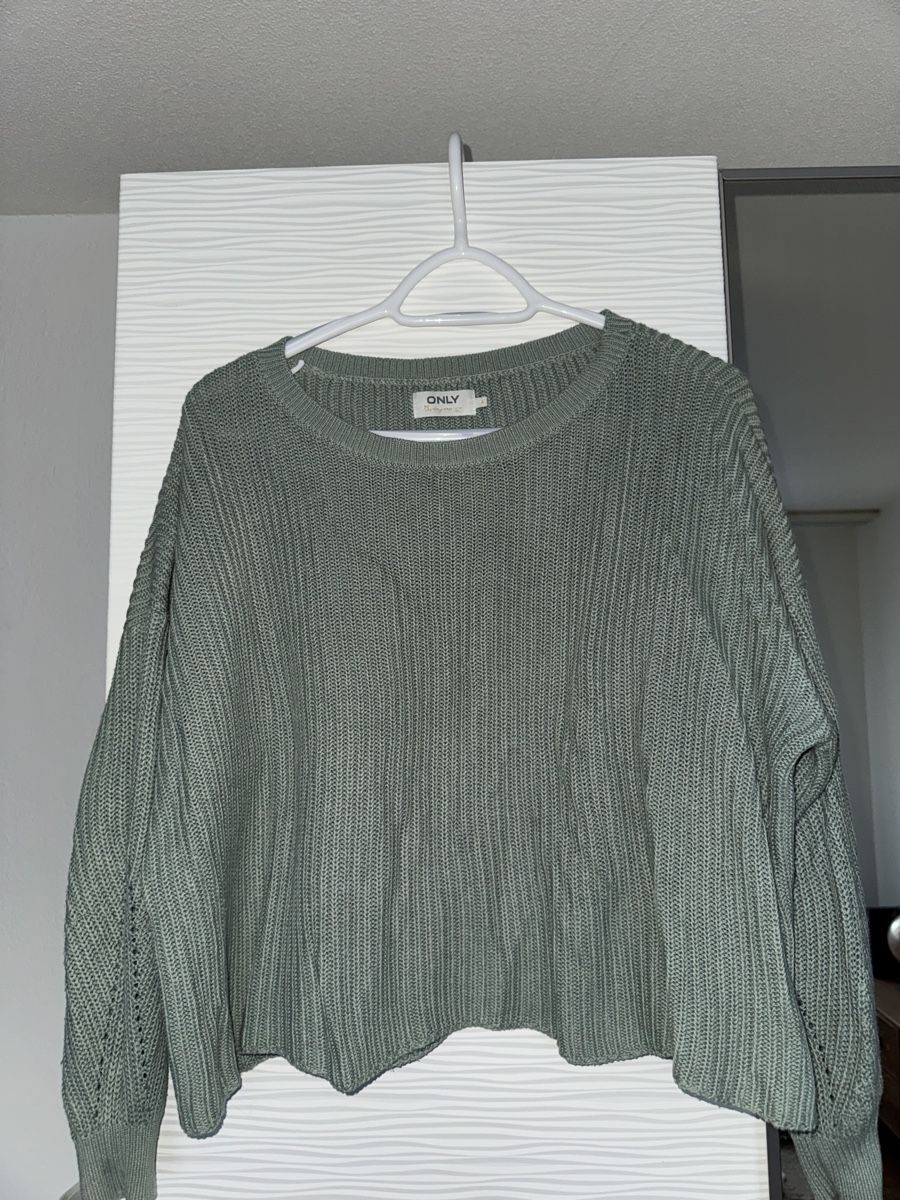 Only Maglioni & Felpe: ONLY Strickpullover, Gr. S, Trendfarbe Salbei-Grün. – Usato da Lachen SZ venduto da nathiisch 1