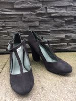 Riemen Pumps Bata