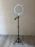 LED Ringlicht mit Stativ schwarz höhenverstellbar 