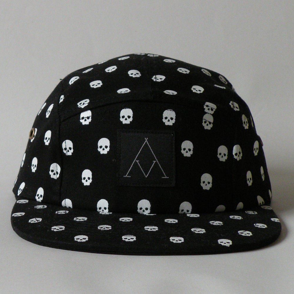Copricapi, berretti & cappellini: 5-Panel Cap von We Are V – Nuovo e nell'imballaggio originale da Schüpfheim venduto da WeAreV