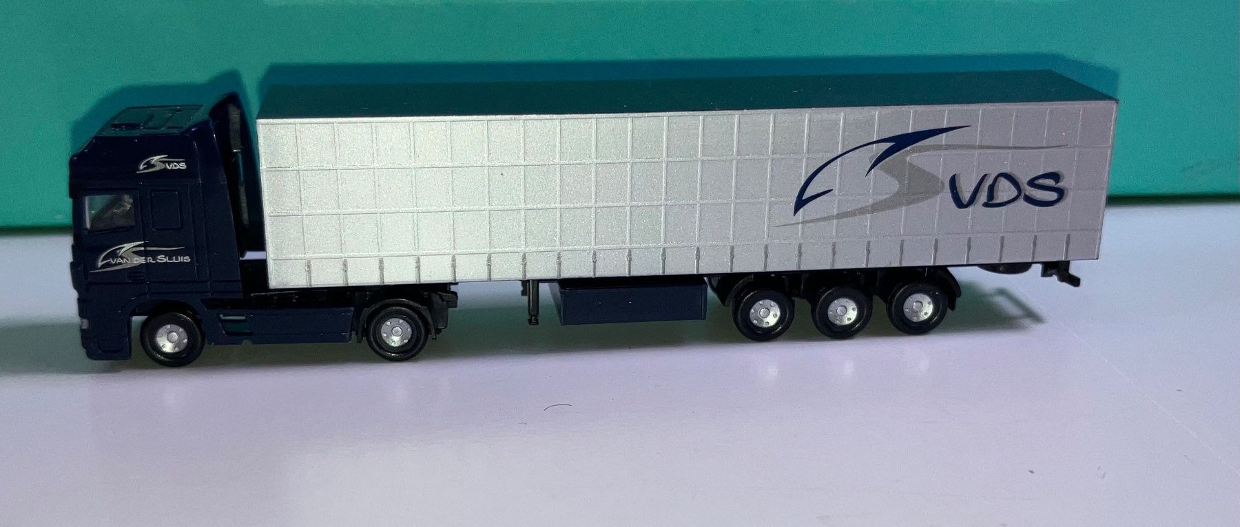 Modelleisenbahnen: LKW  VDS wie abgebildet – Neu und originalverpackt aus Dompierre VD von imm_9cjt