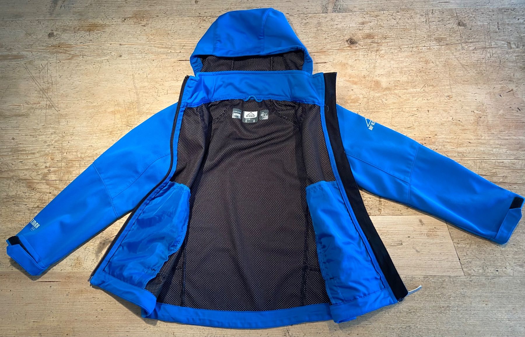 Giacche: McKinley Kinder Softshell-Jacke mit Innenfutter, Gr. 128 – Usato da Zürich venduto da a75 1