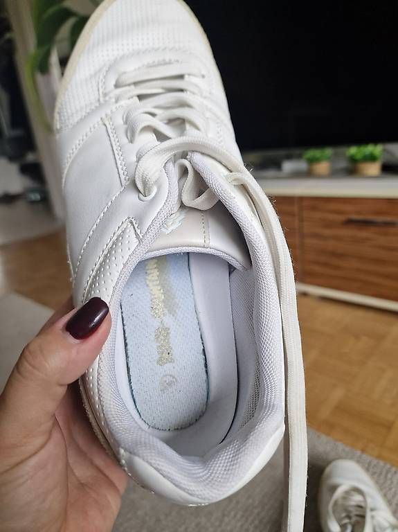 Scarpe da uomo: Sommer Herren Sneakers Gr. 45. – Usato da Bern venduto da Huha1 3