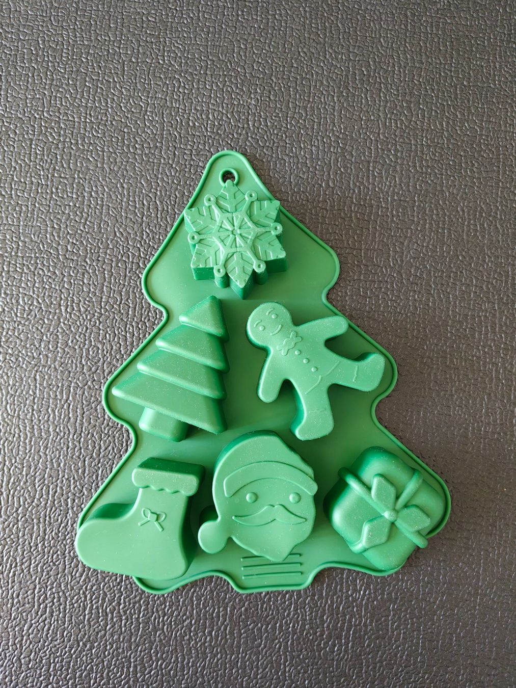 Teglie da forno: Silikonform Weihnachtsbaum Stern Guetzli – Nuovo (secondo la descrizione) da Basel venduto da jos_2z5q