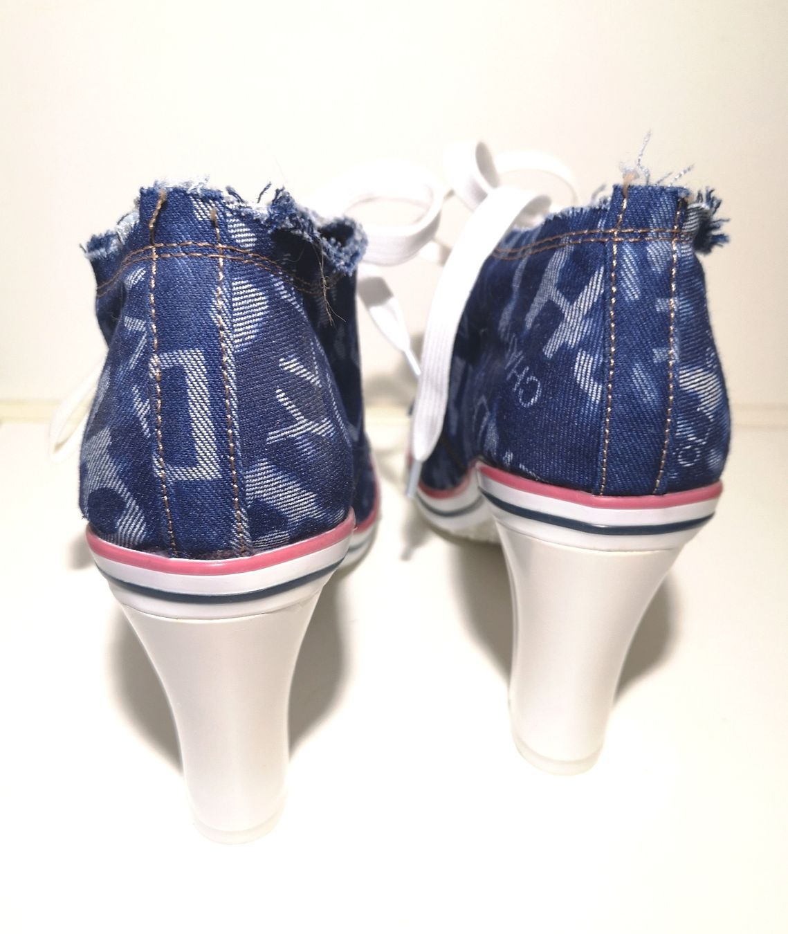 Scarpe da donna: Demin Turnschuhe Gr. 38 - Spendenaktion – Nuovo (secondo la descrizione) da Unterkulm venduto da Beljasch 4