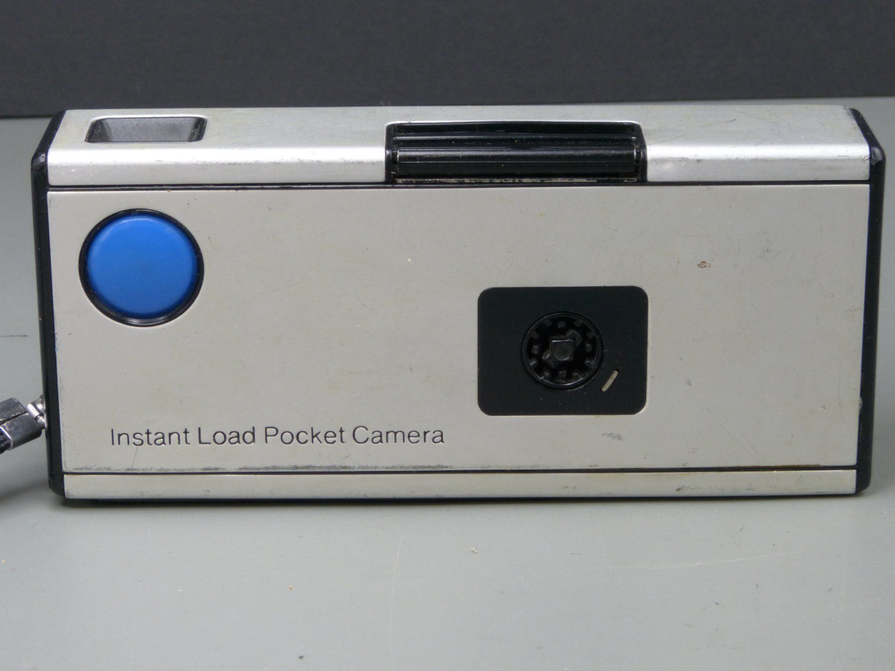 Appareil photo: Junior 2000 Instant Load Pocket Camera – D'occasion à Rheineck par mur.man 6
