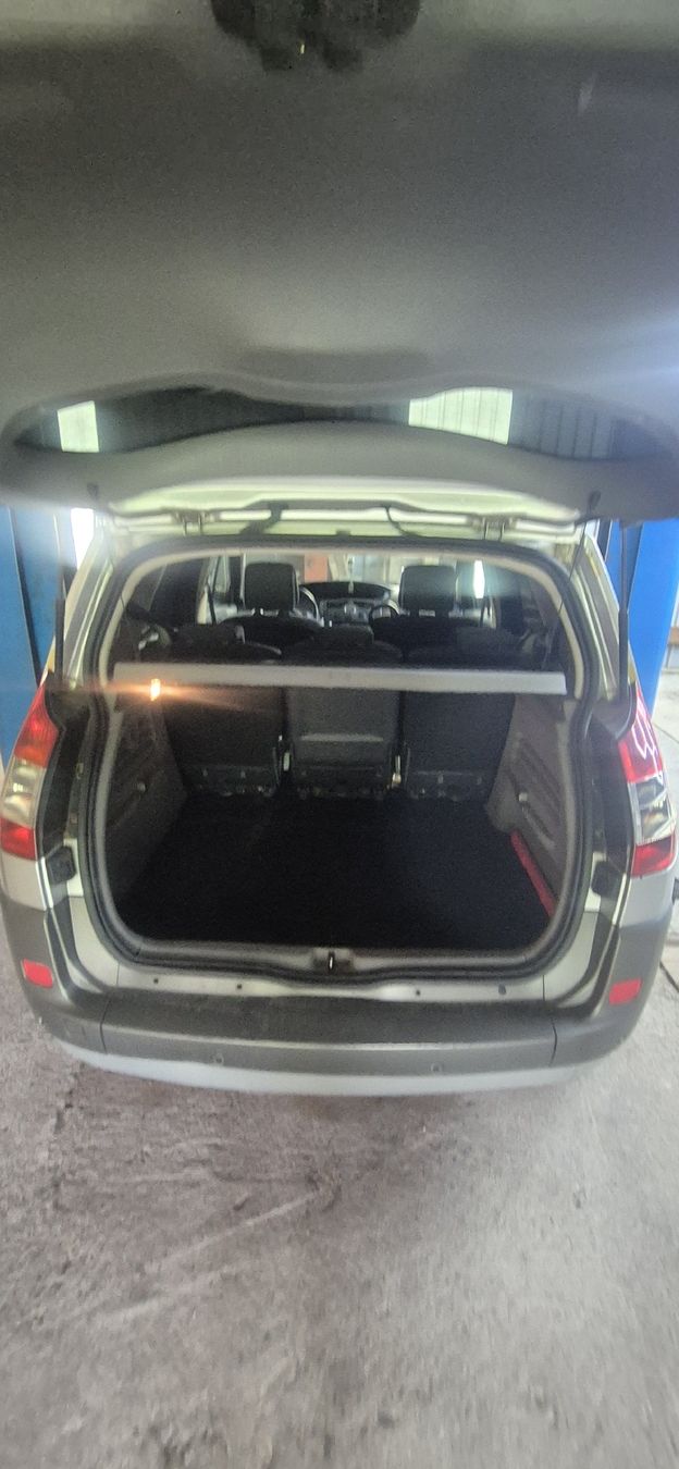 Renault Autos: Renault Scénic II ab 300,- – Gebraucht aus Thun von Vet.Lim 4