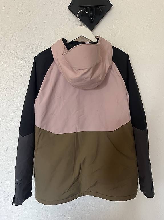 Giacche: Winterjacke Volcom L – Usato da Steffisburg venduto da Jaeeeel 1