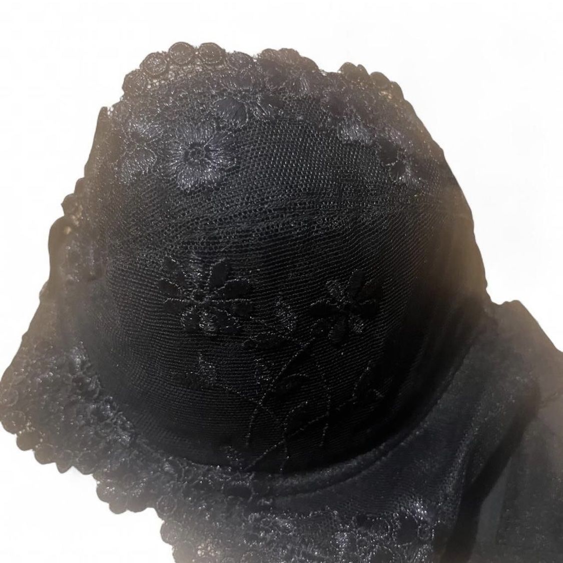 Sonstige Unterwäsche: Black Vintage Deadstock Lace Bra – Gebraucht aus Kriens von tiy_wxz5 1