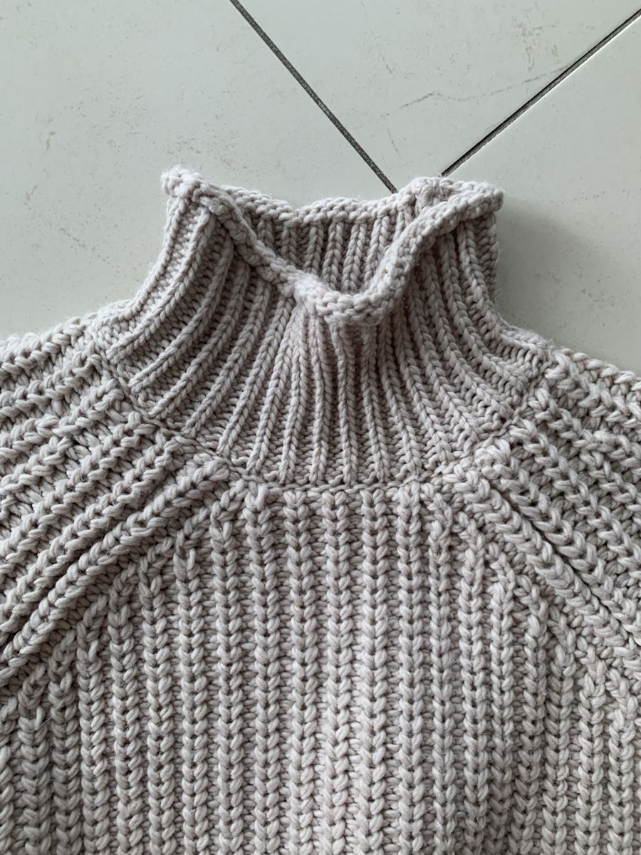H&M Maglioni & Felpe: Kurzer Stehkragen Pullover von H&M Gr. S beige – Usato da Ellikon an der Thur venduto da Bali1999 2
