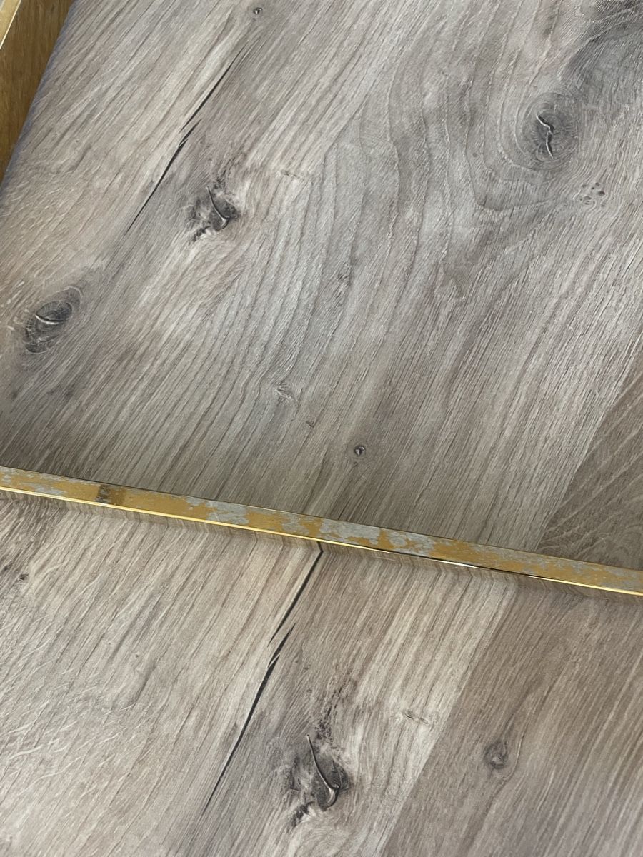 Tavoli: Glas Couchtisch mit Goldgestell – Usato da Anglikon venduto da alessandra.na 4