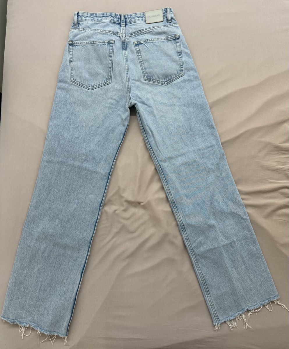 Pull&Bear Jeans: Jean Pull&Bear bleu clair taille 38 bon état – D'occasion à Granges VS par  1