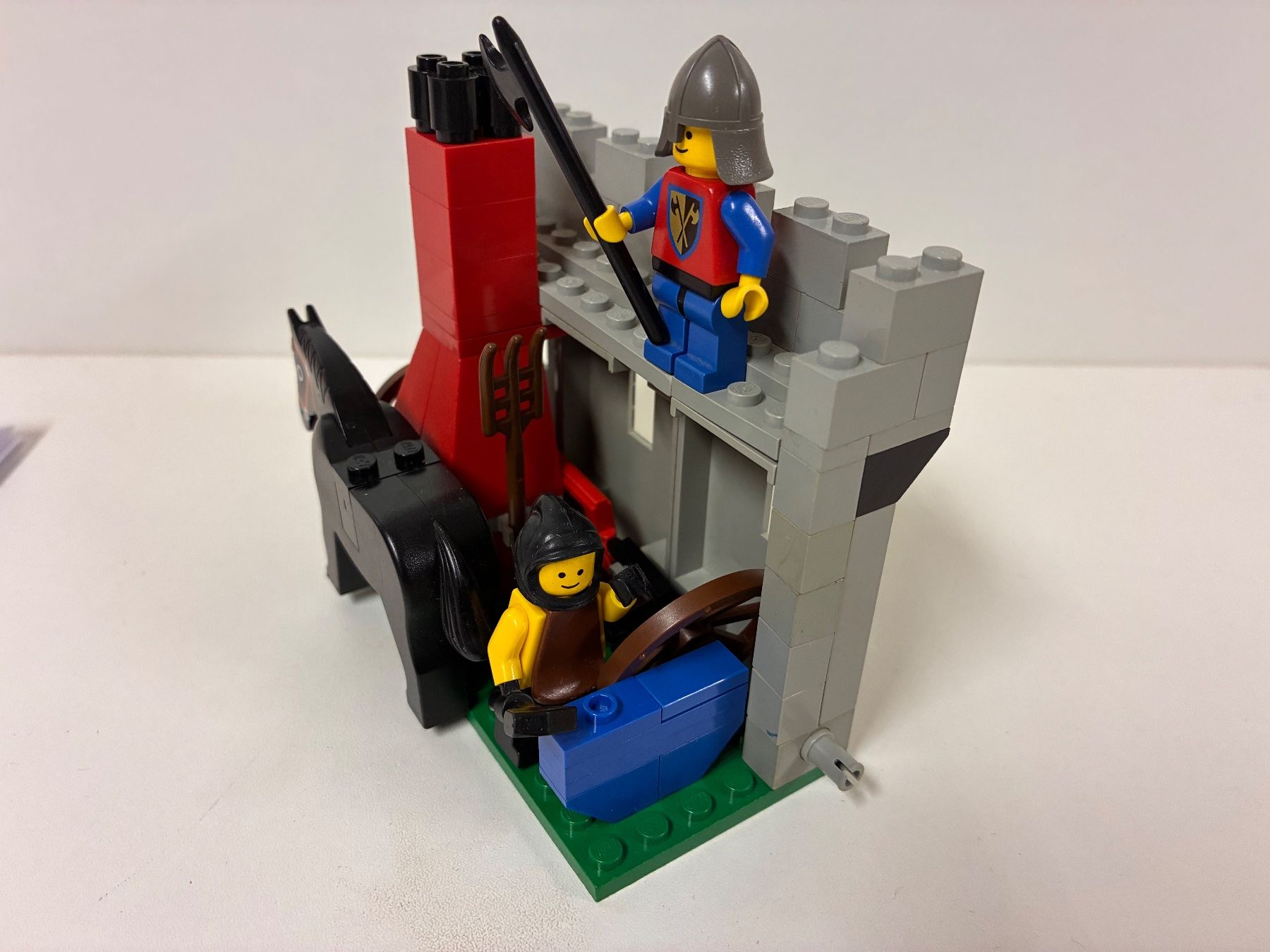 Lego Giocattoli: LEGO Ritter 6040 – Usato da Kerns venduto da chriglim 1